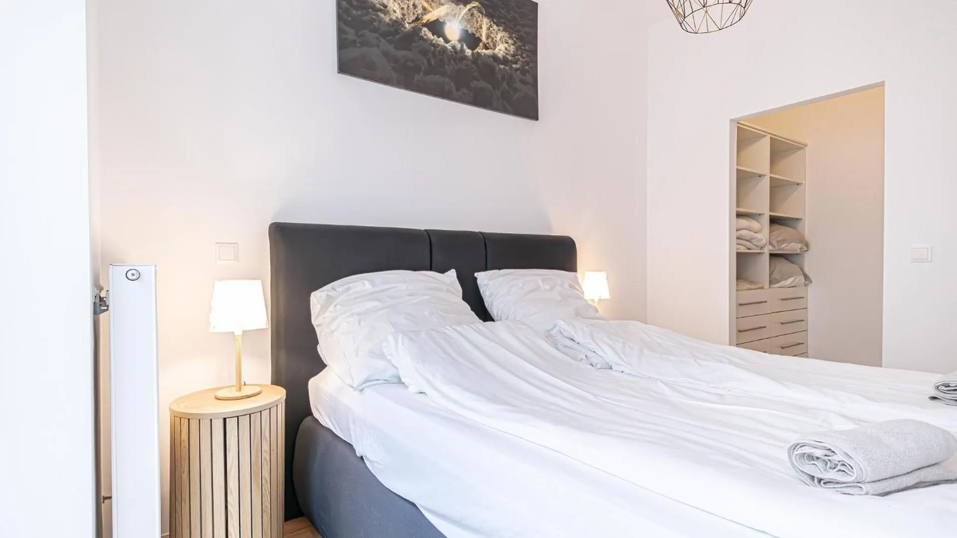 Modern 1Br & 1Lr Apartment In Viennas Downtown 0*, Vienna Austria